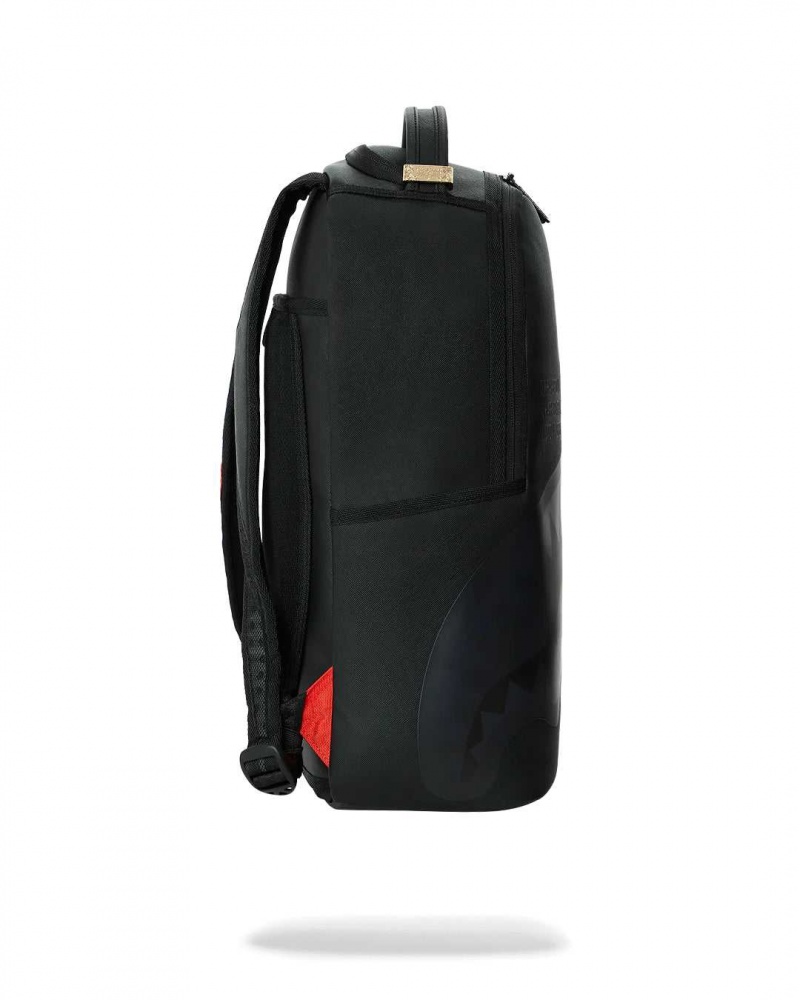 Sprayground Backpack SHARK CENTRAL: 2.0: ON DLXSV BACKPACK / Black | ZAOQH8359