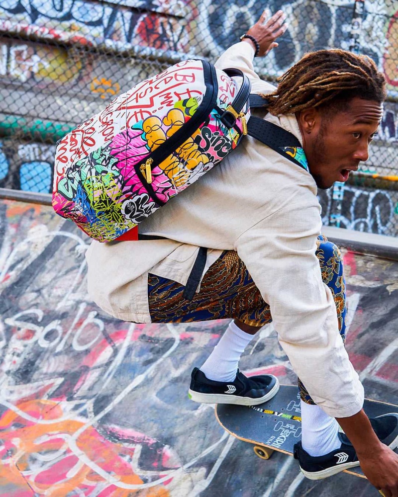 Sprayground Backpack TRI SPLIT GRAFFITI DLXSV BACKPACK White | OXSQM0961